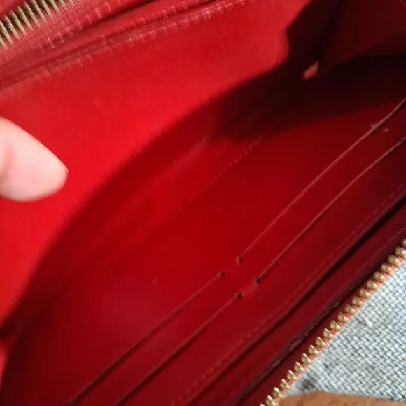 Louis Vuitton Red Embossed Wallet - Picture 15 of 16